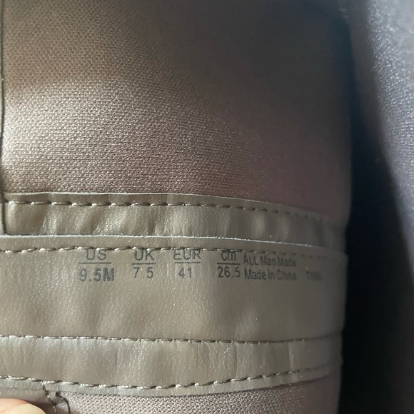 Fergalicious by Fergie Grey Boots - Picture 5 of 6